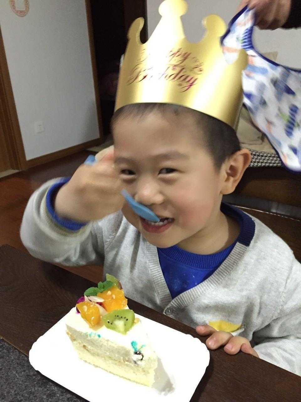 喜欢吃蛋糕